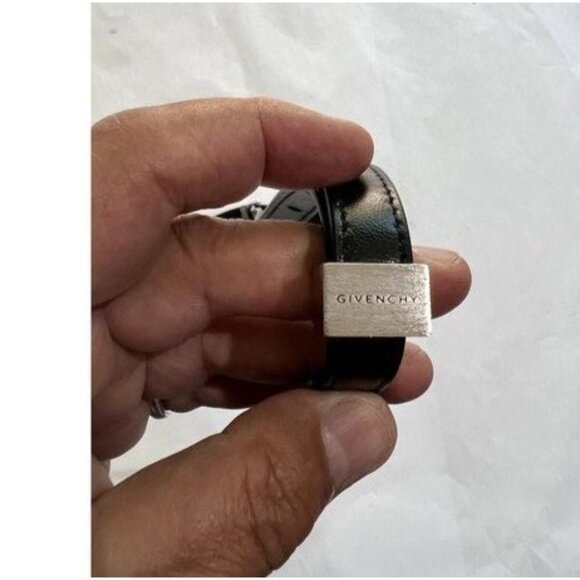 Givenchy Skinny Belt in Black main image 5
